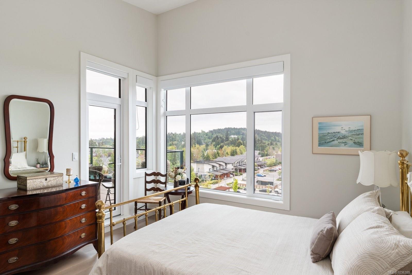 2520 Hackett Cres # 603