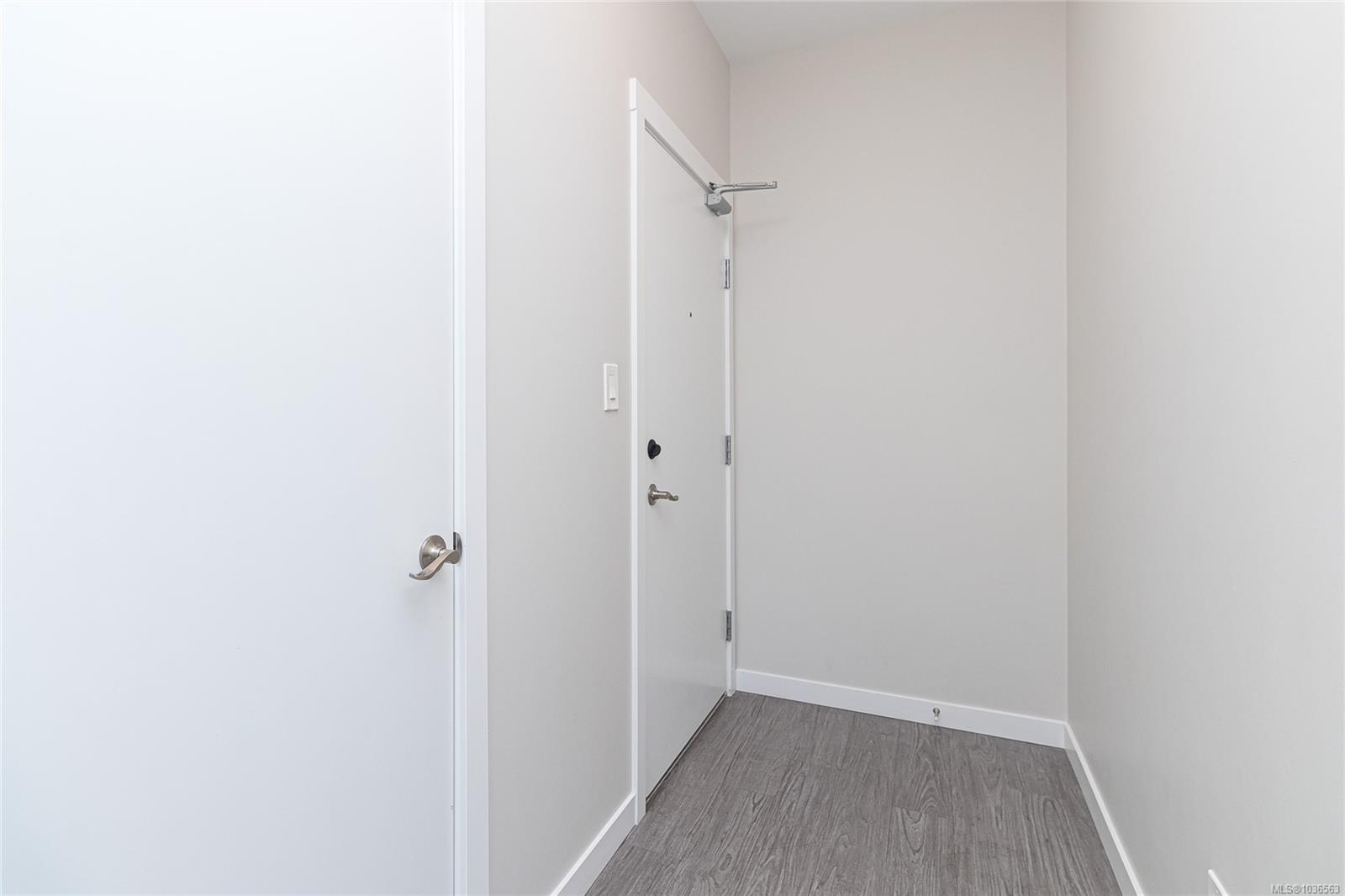 2843 Jacklin Rd # 501