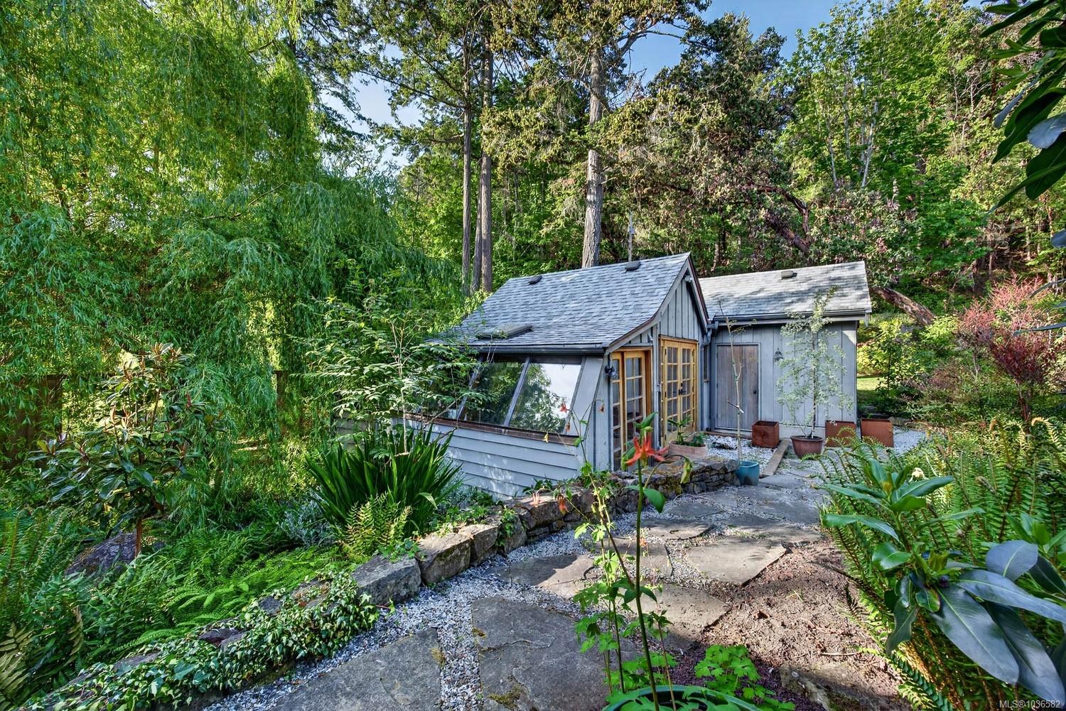245 Mountain Park Dr