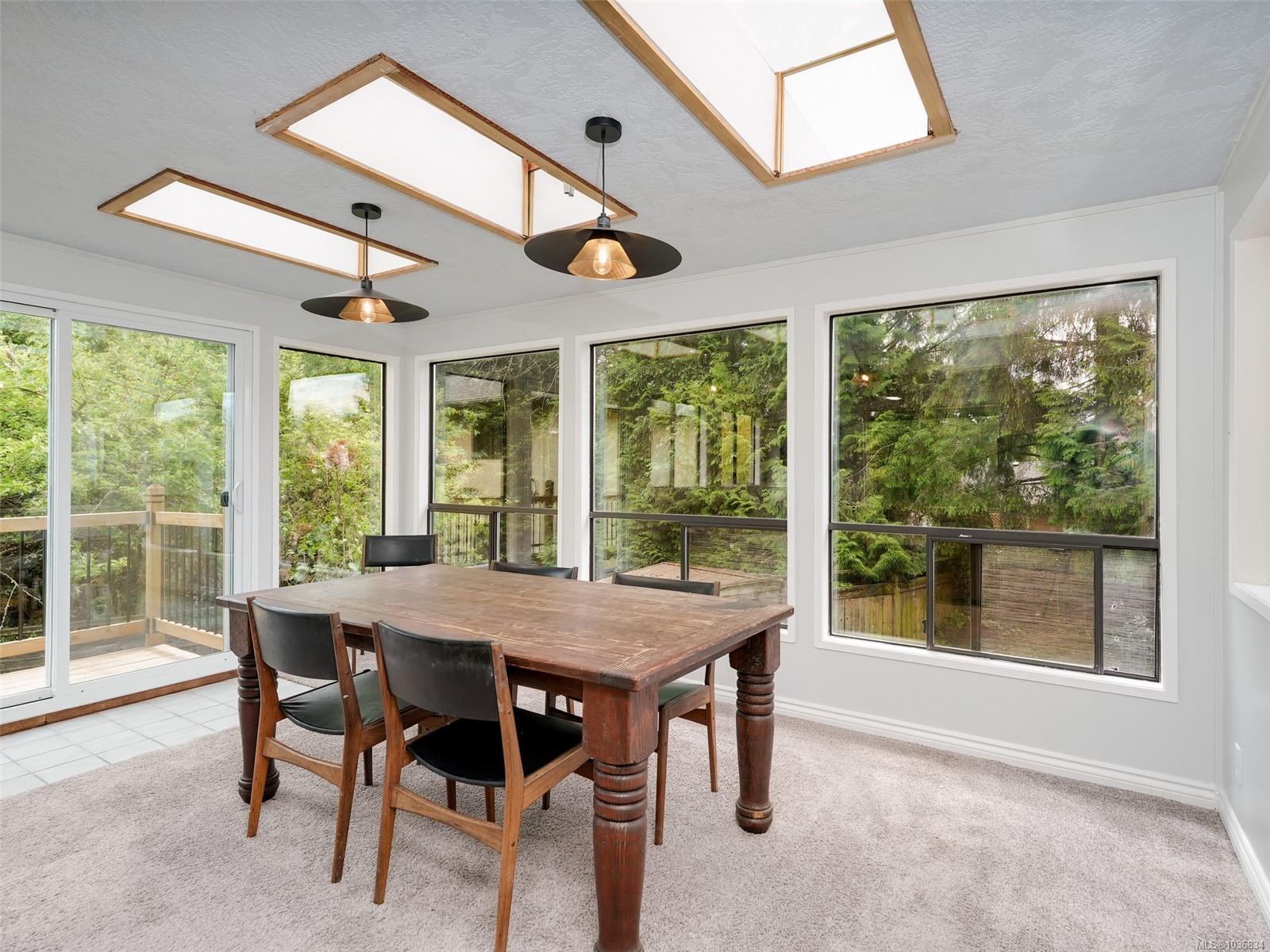 164 St. Giles St