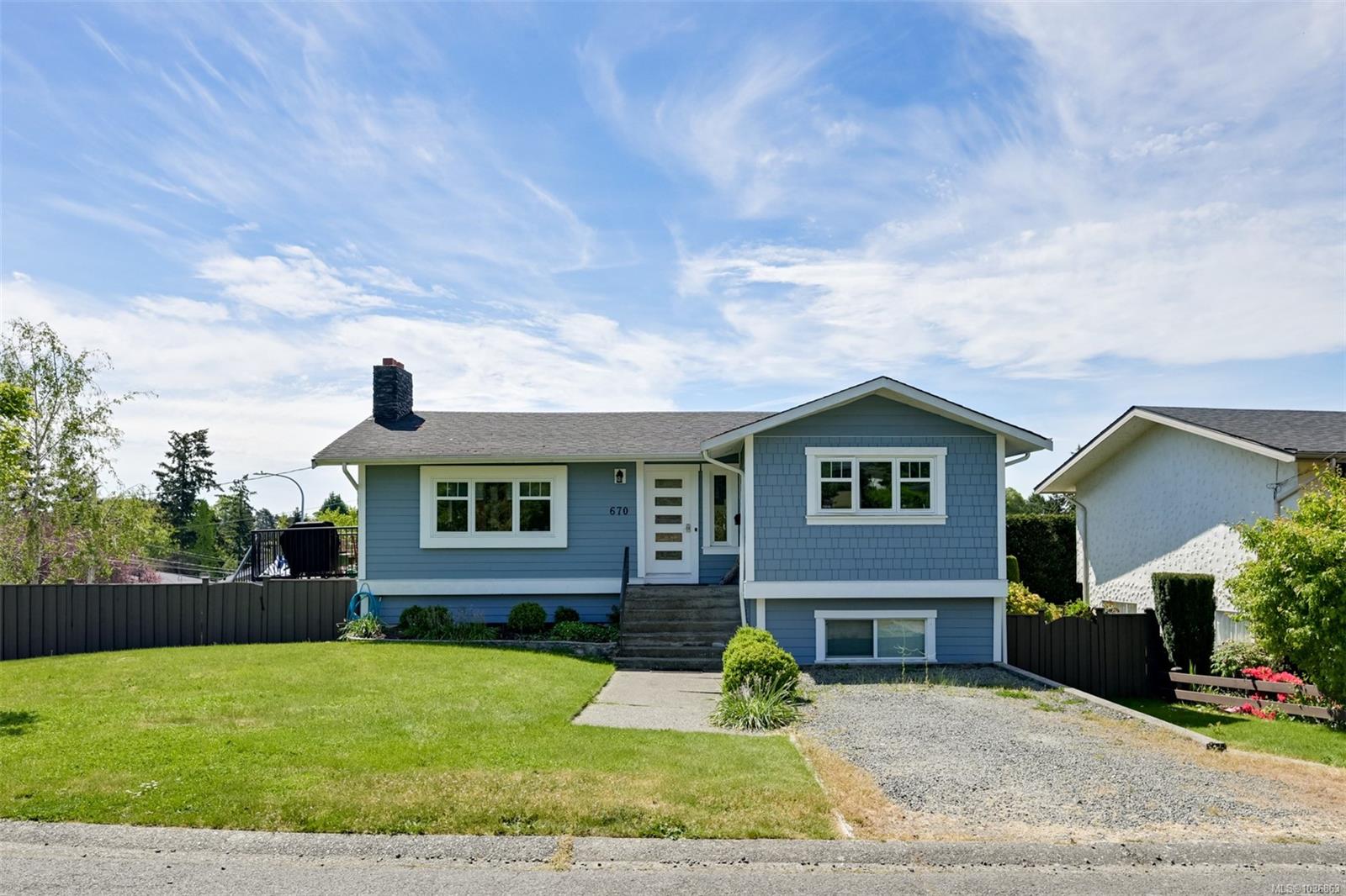 670 Polyanthus Cres