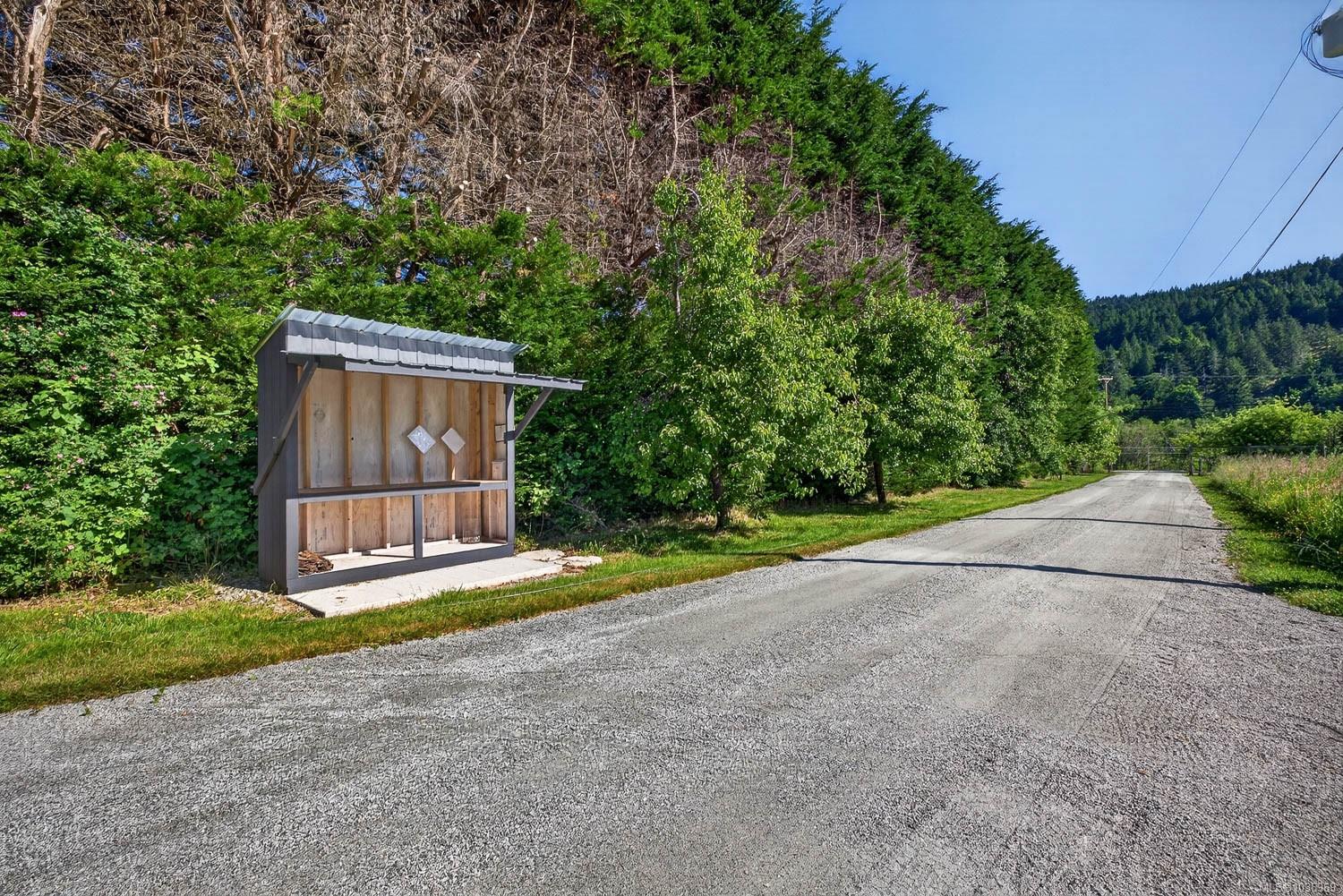2454 Fulford-Ganges Rd