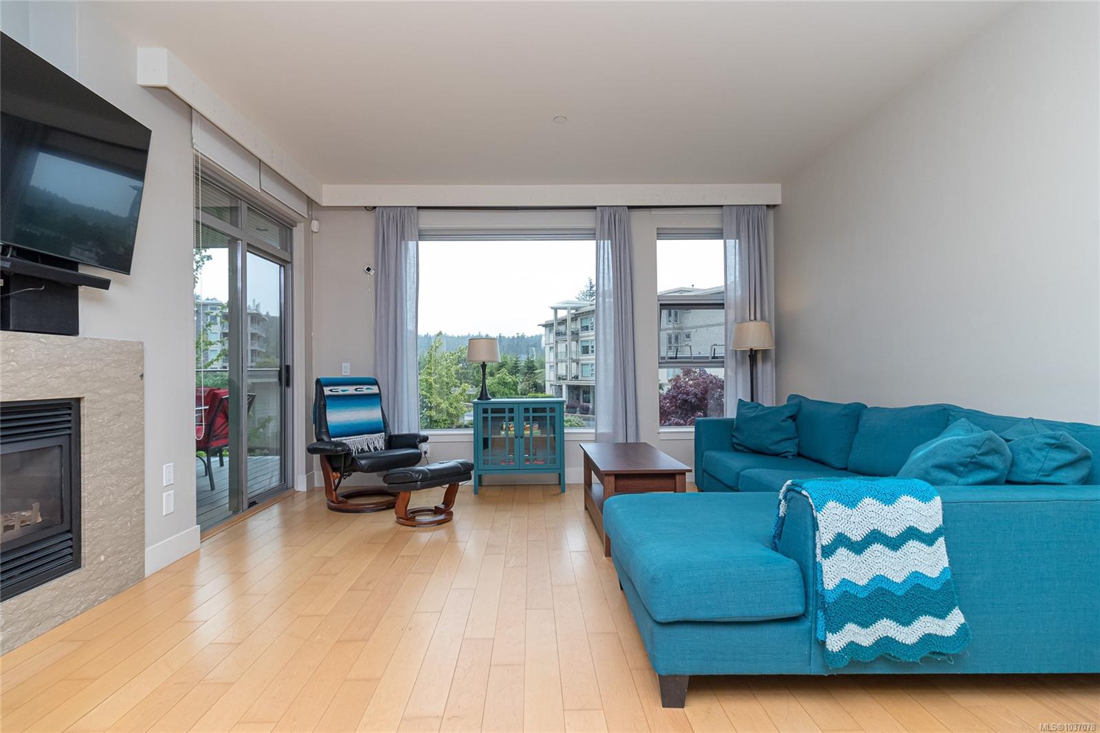3230 Selleck Way # 203