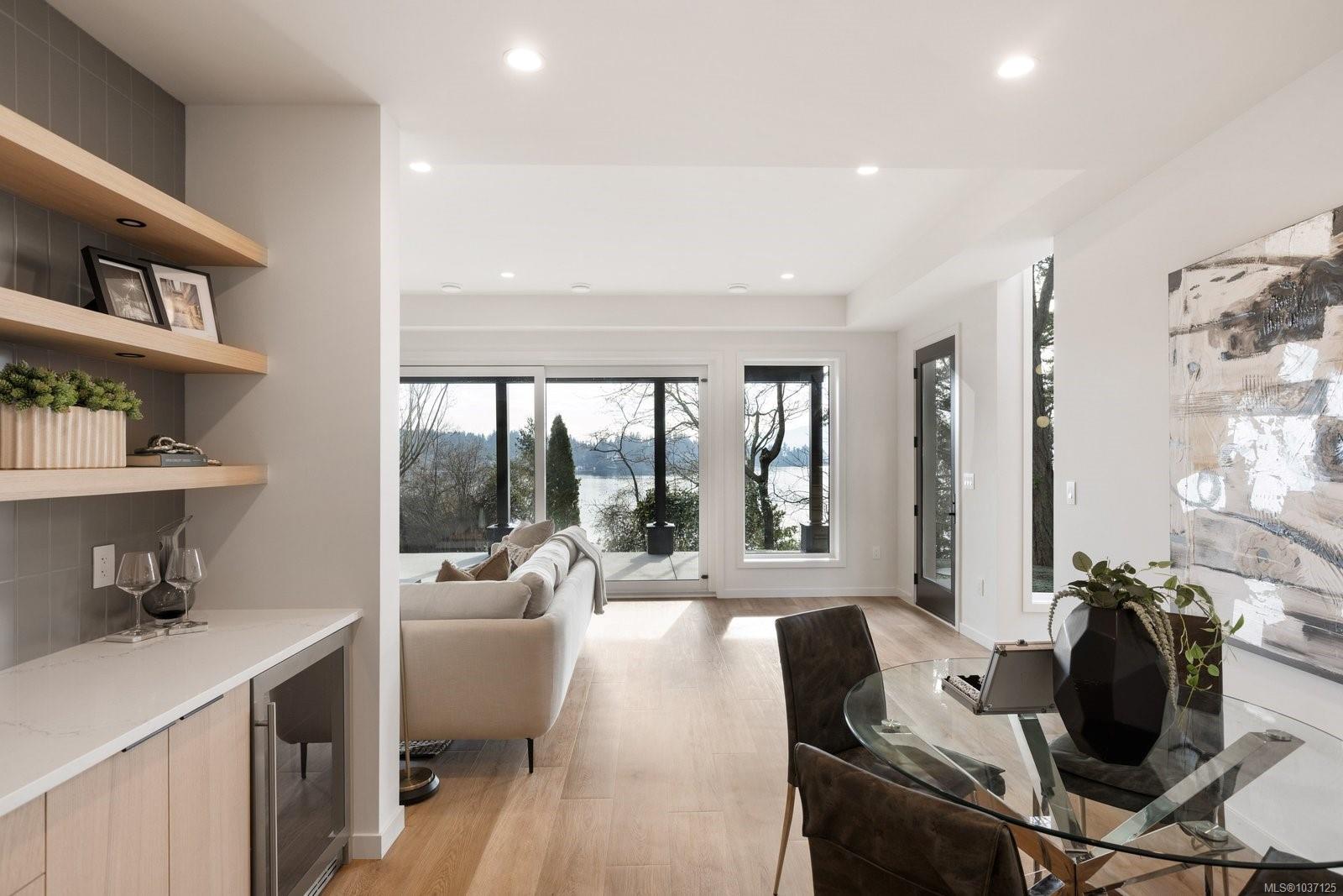 11392 Chalet Rd