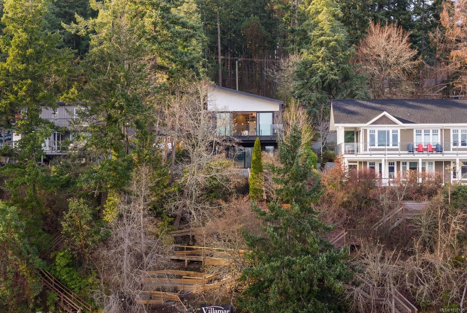 11392 Chalet Rd