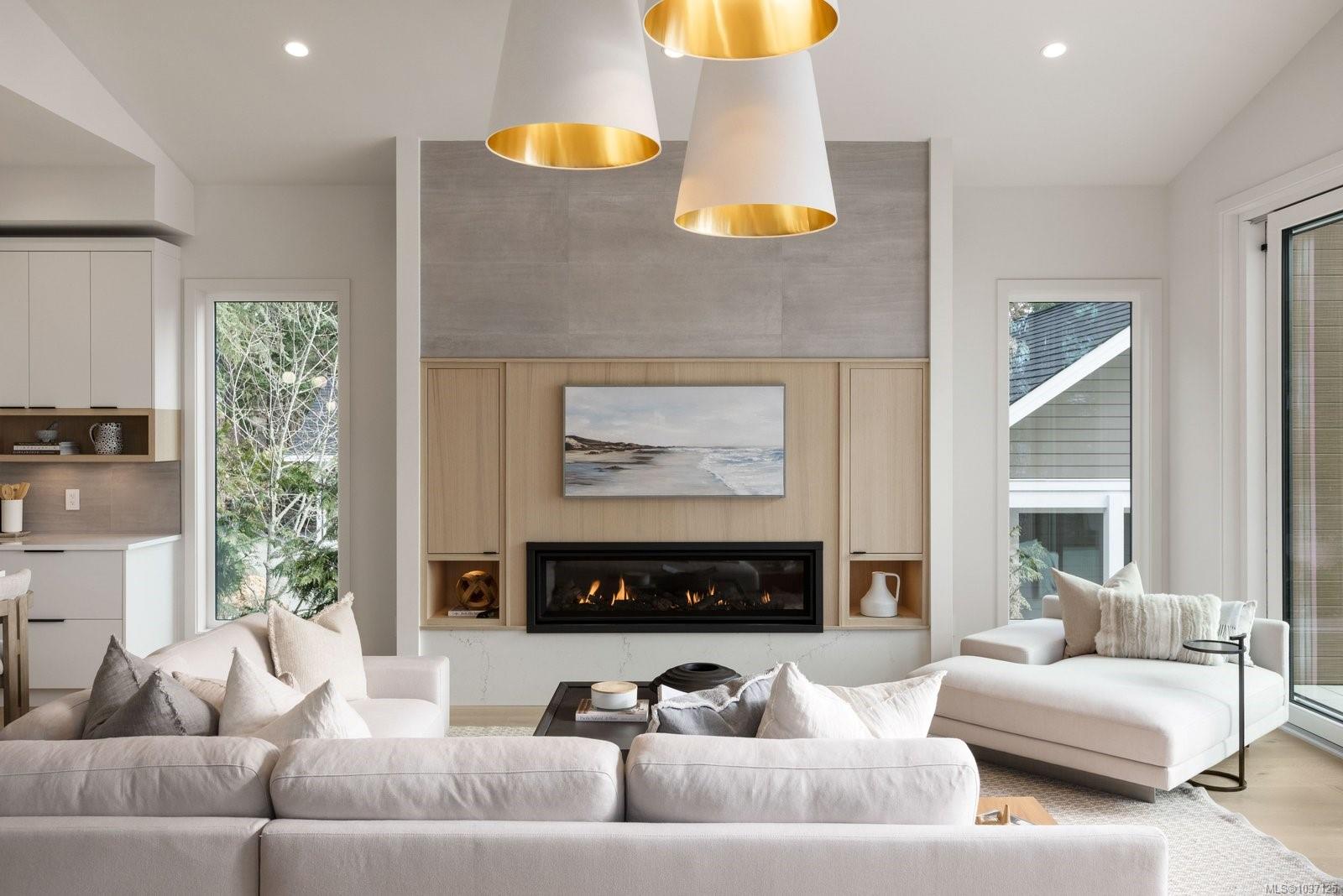 11392 Chalet Rd