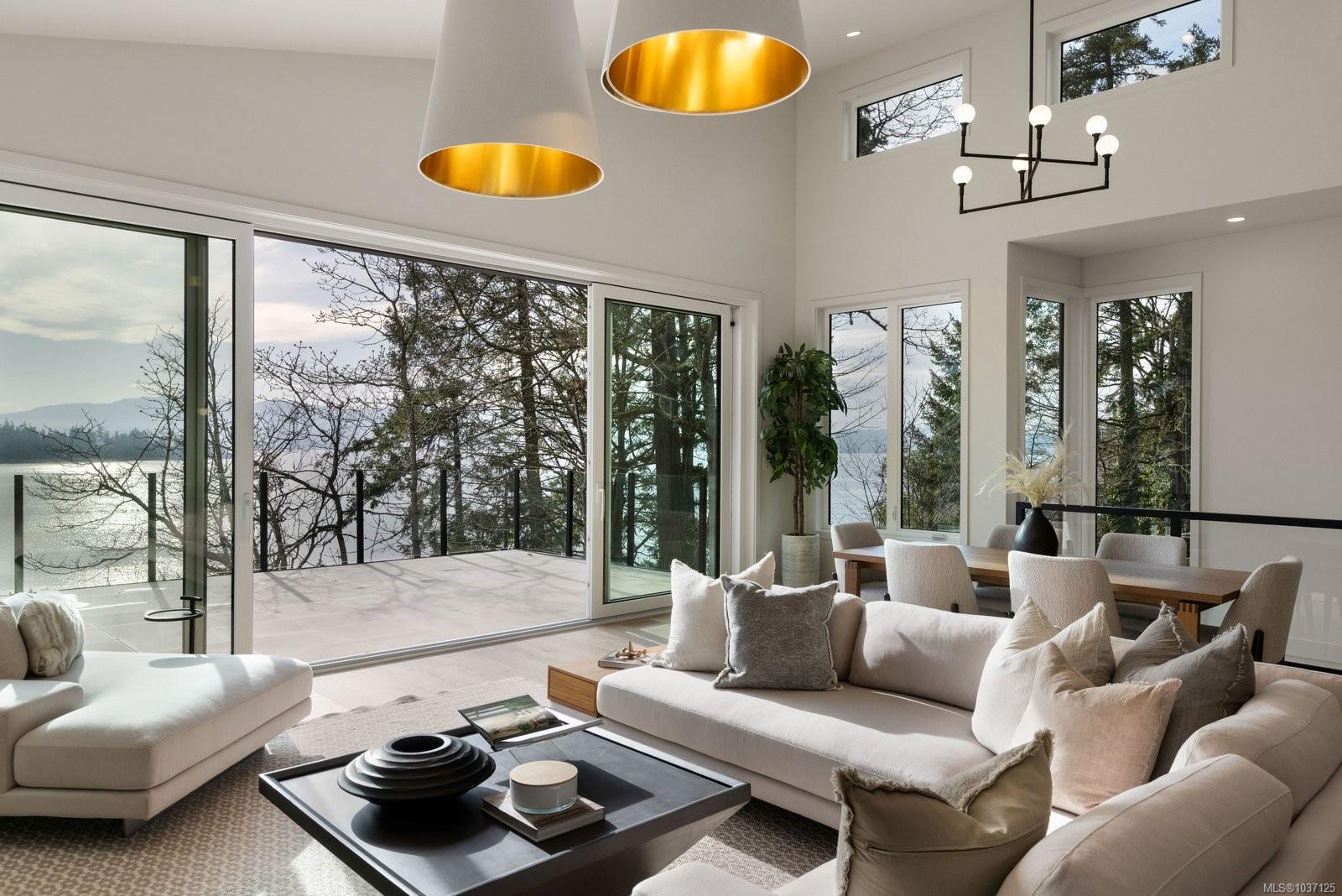 11392 Chalet Rd
