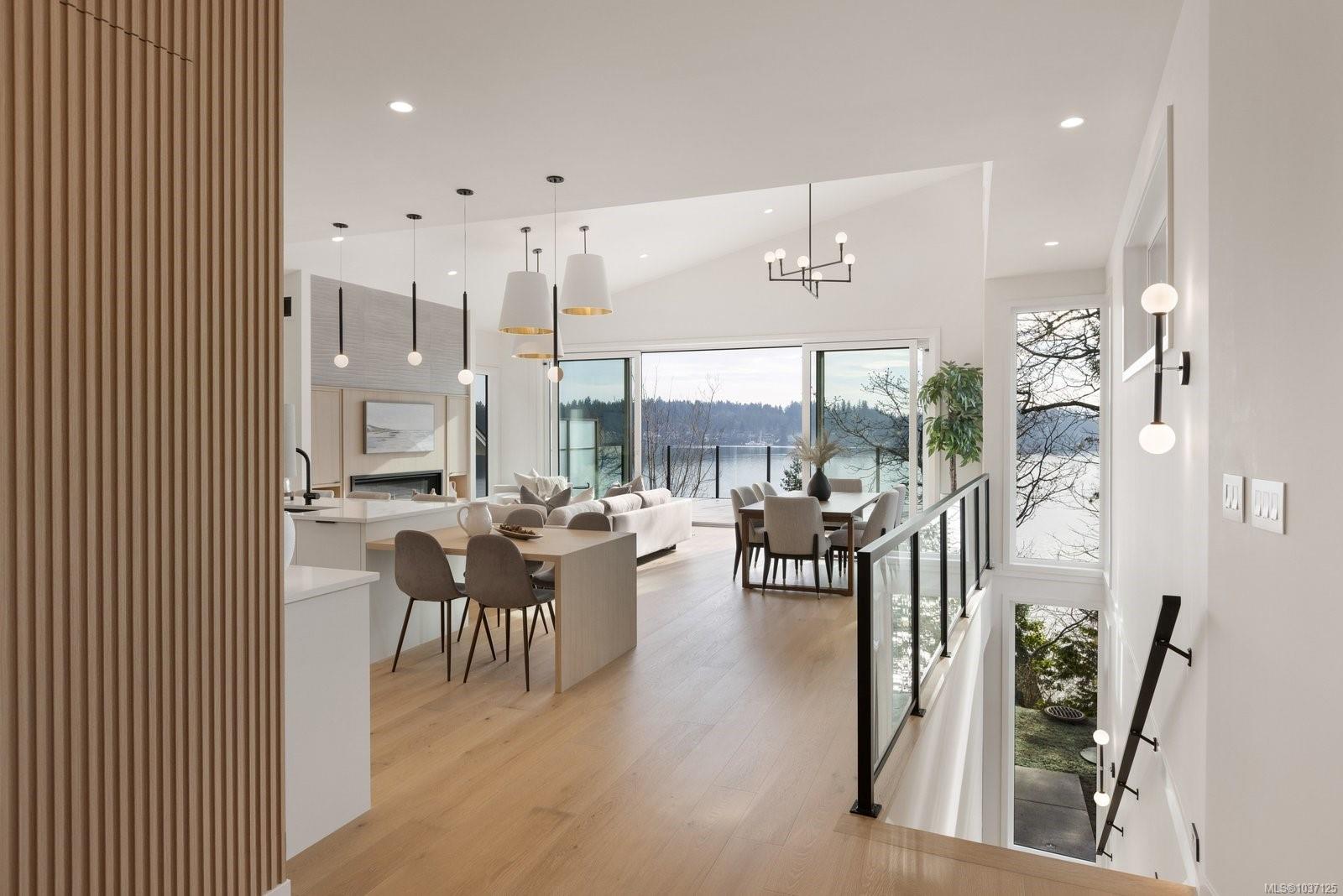 11392 Chalet Rd