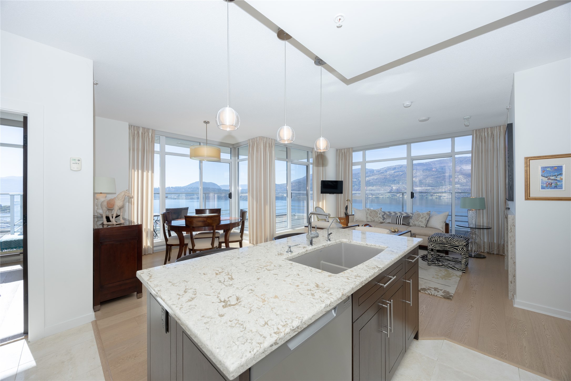 1075 Sunset Drive 2604