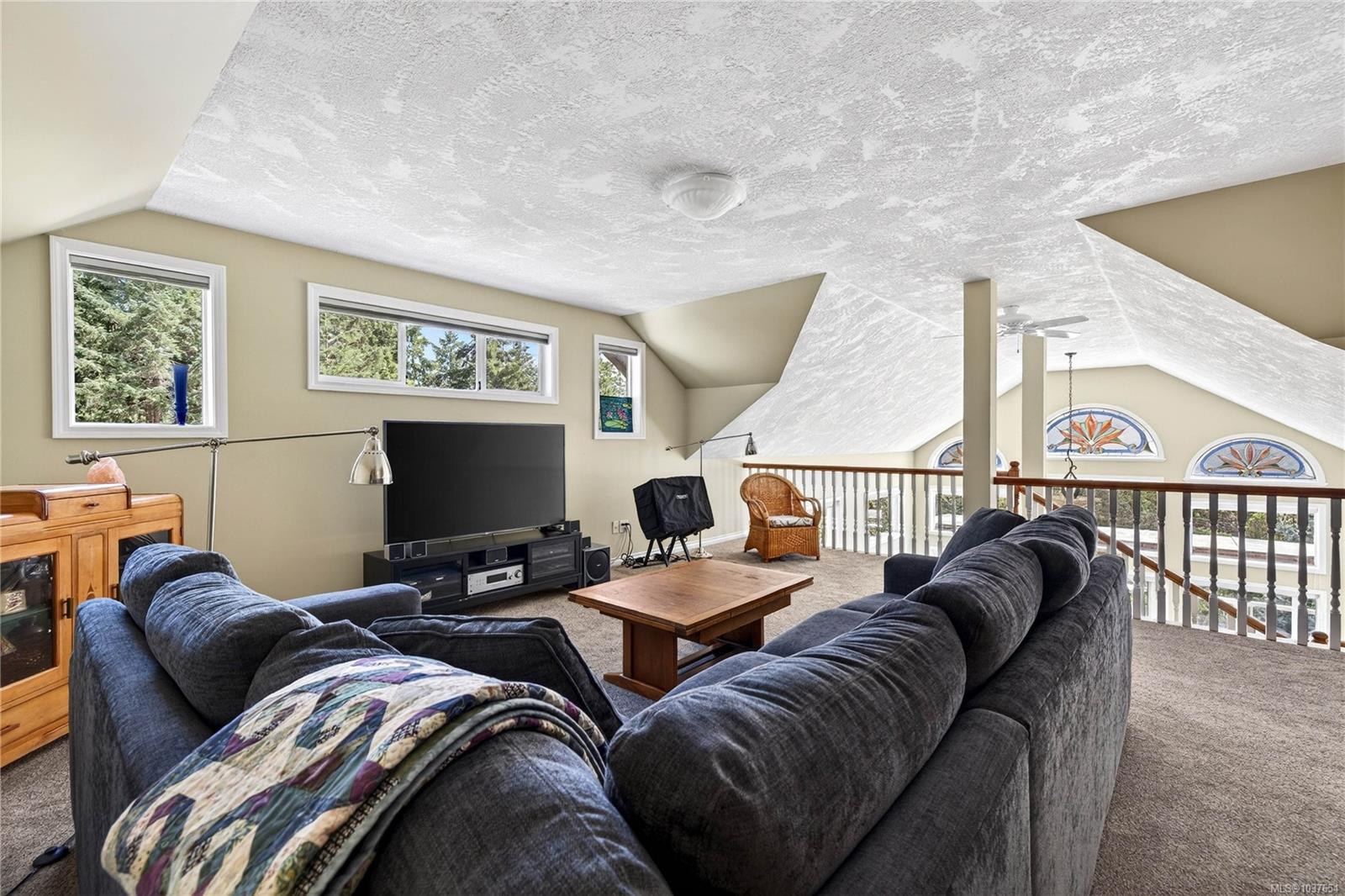 112 Murrelet Pl