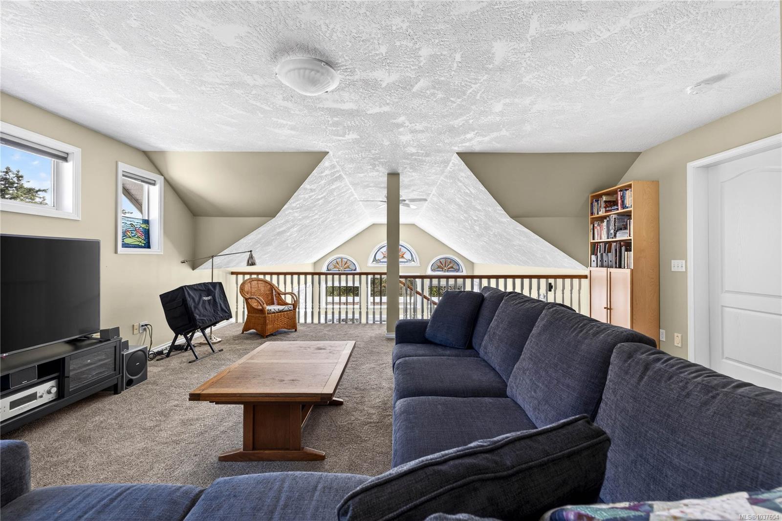 112 Murrelet Pl