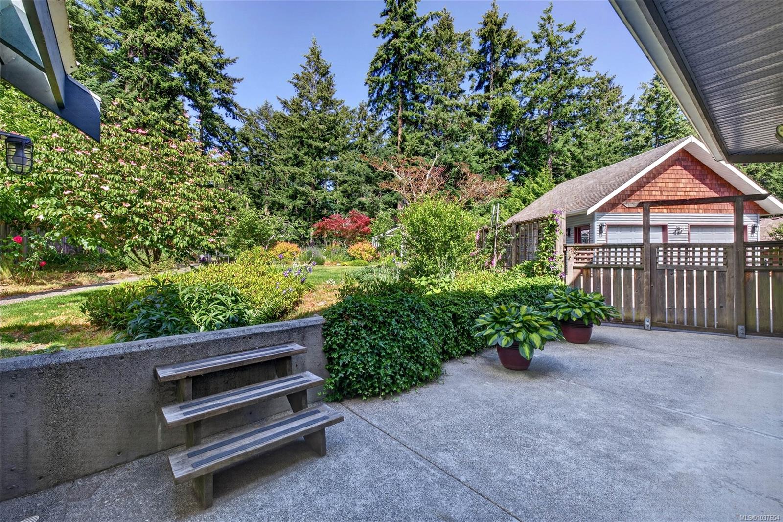 112 Murrelet Pl