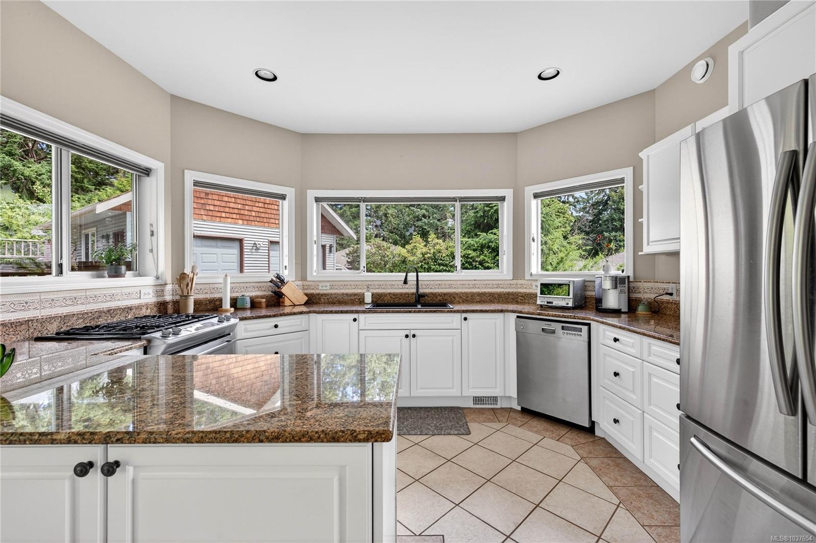 112 Murrelet Pl