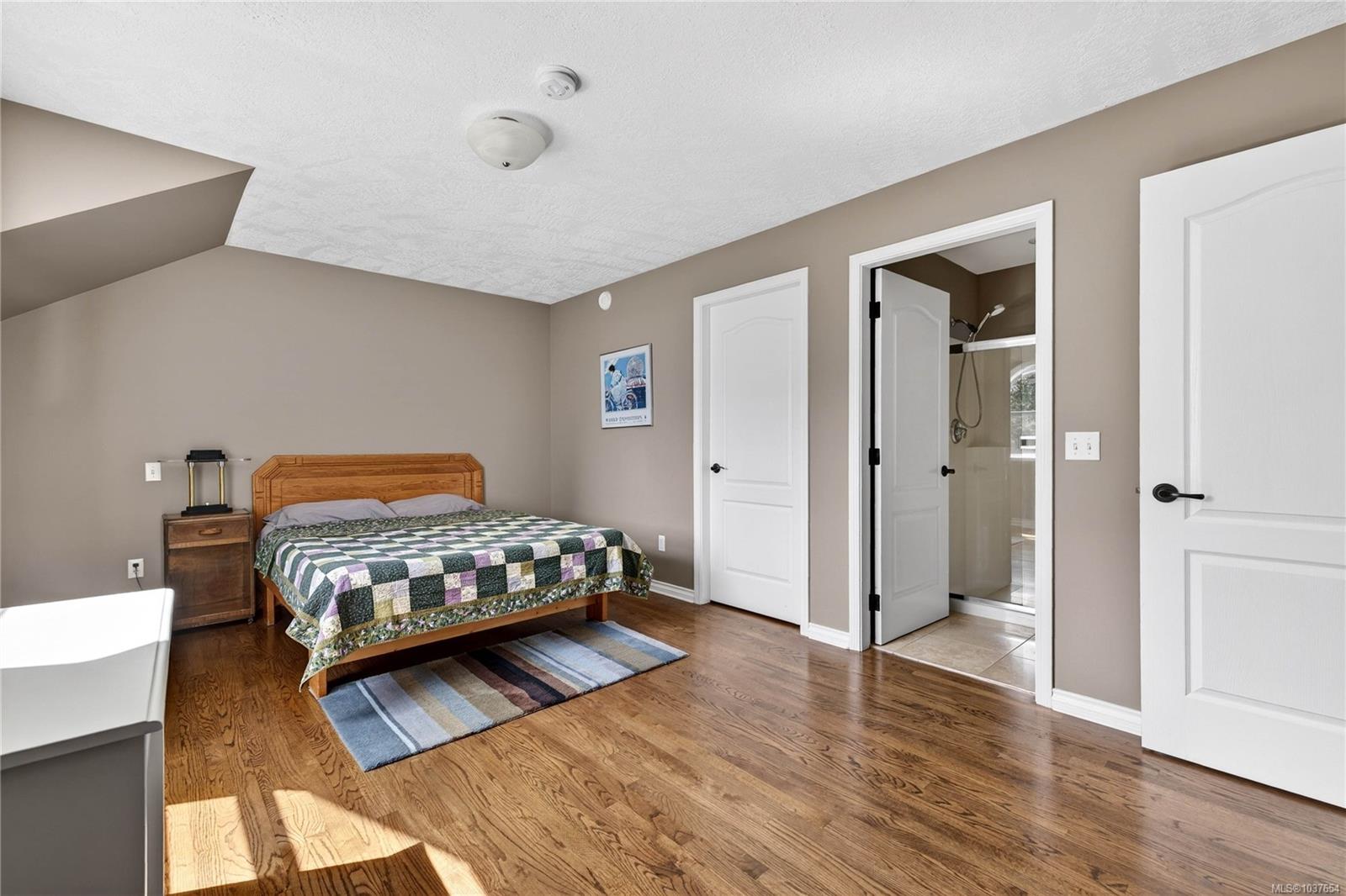 112 Murrelet Pl