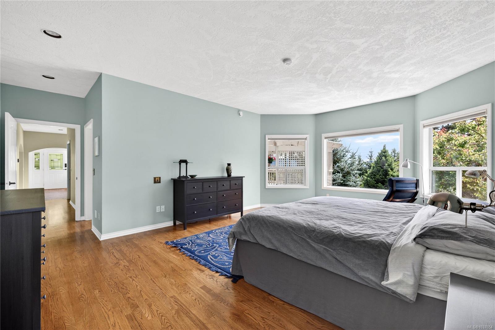 112 Murrelet Pl