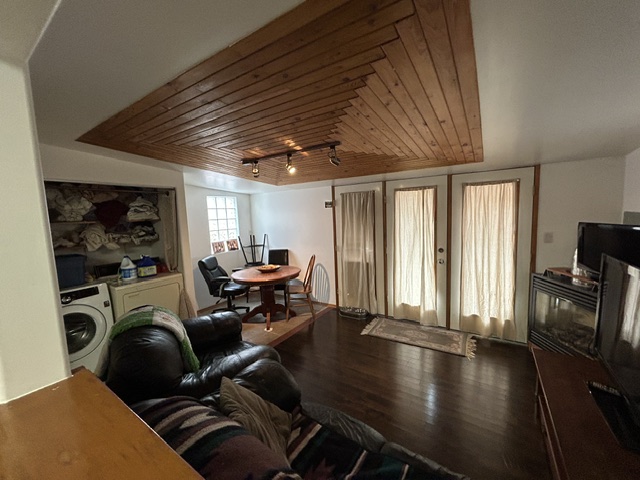 525 Central Avenue