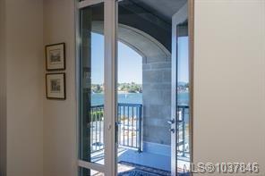 21 Dallas Rd #414