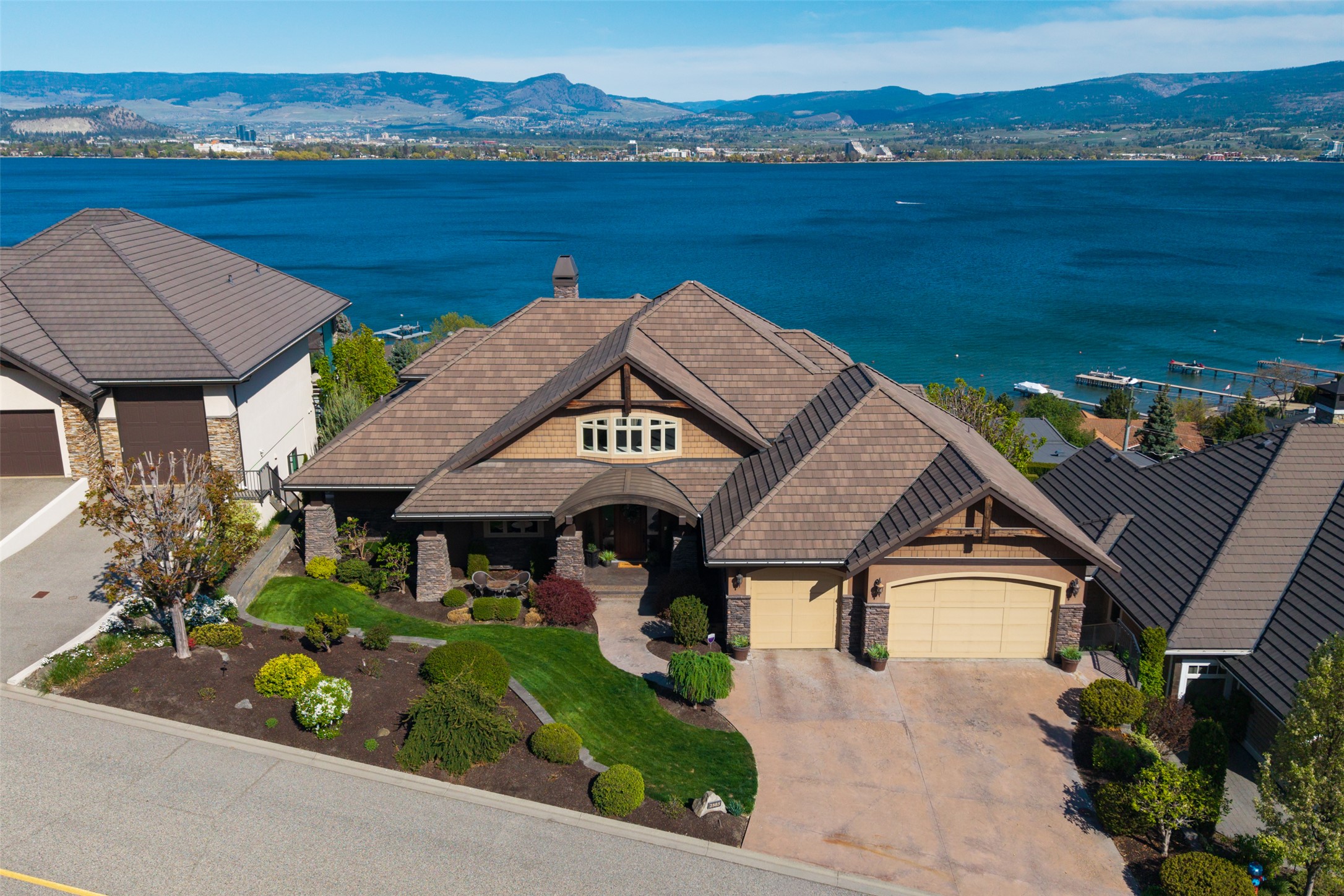 2583 Lucinde Road