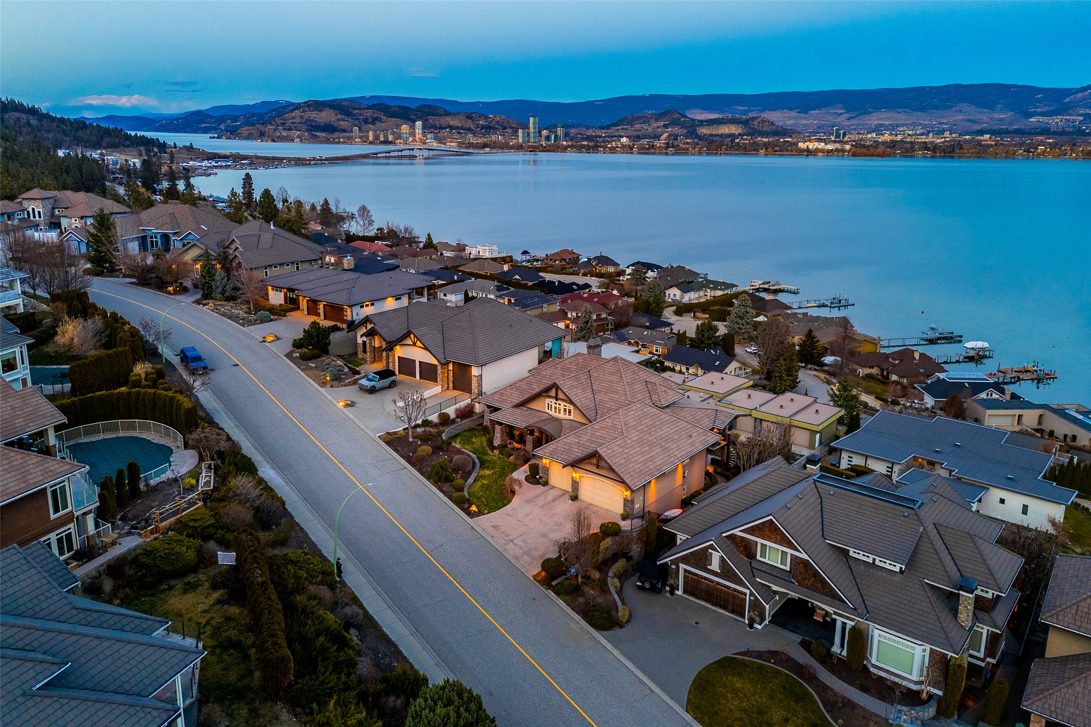 2583 Lucinde Road