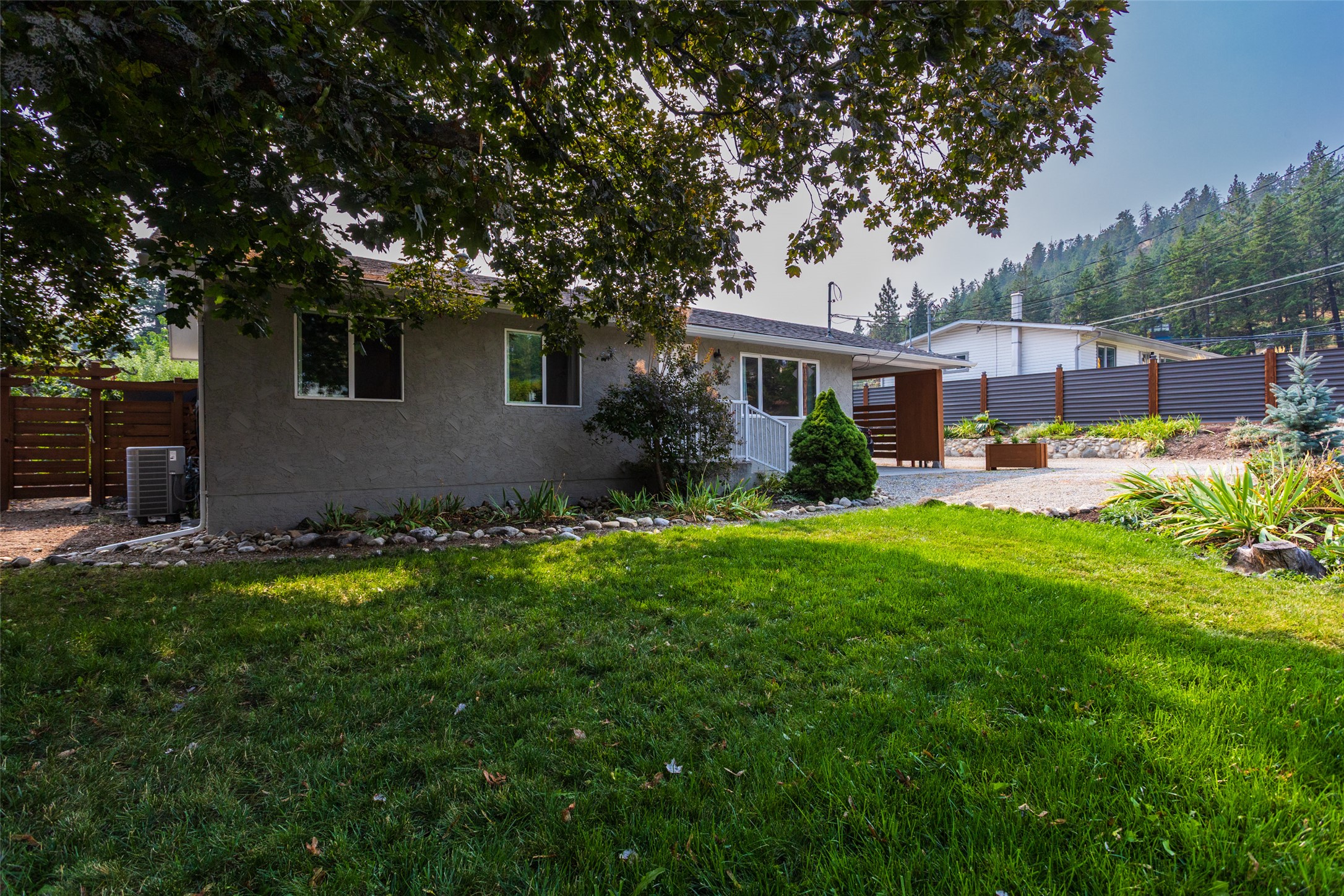 1257 Rio Drive