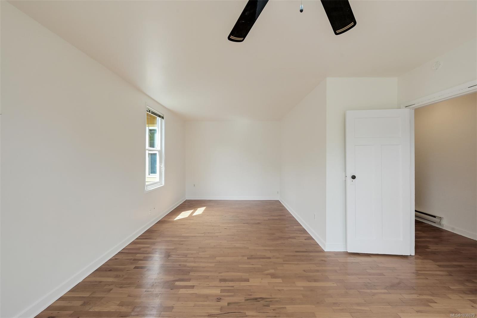 1620 Camosun St