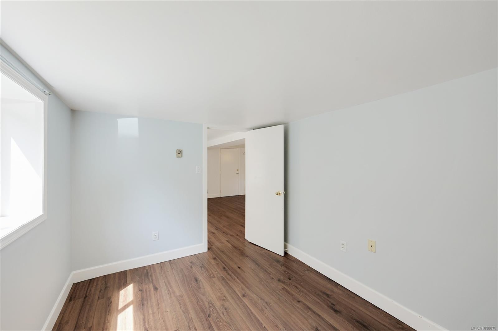 1620 Camosun St