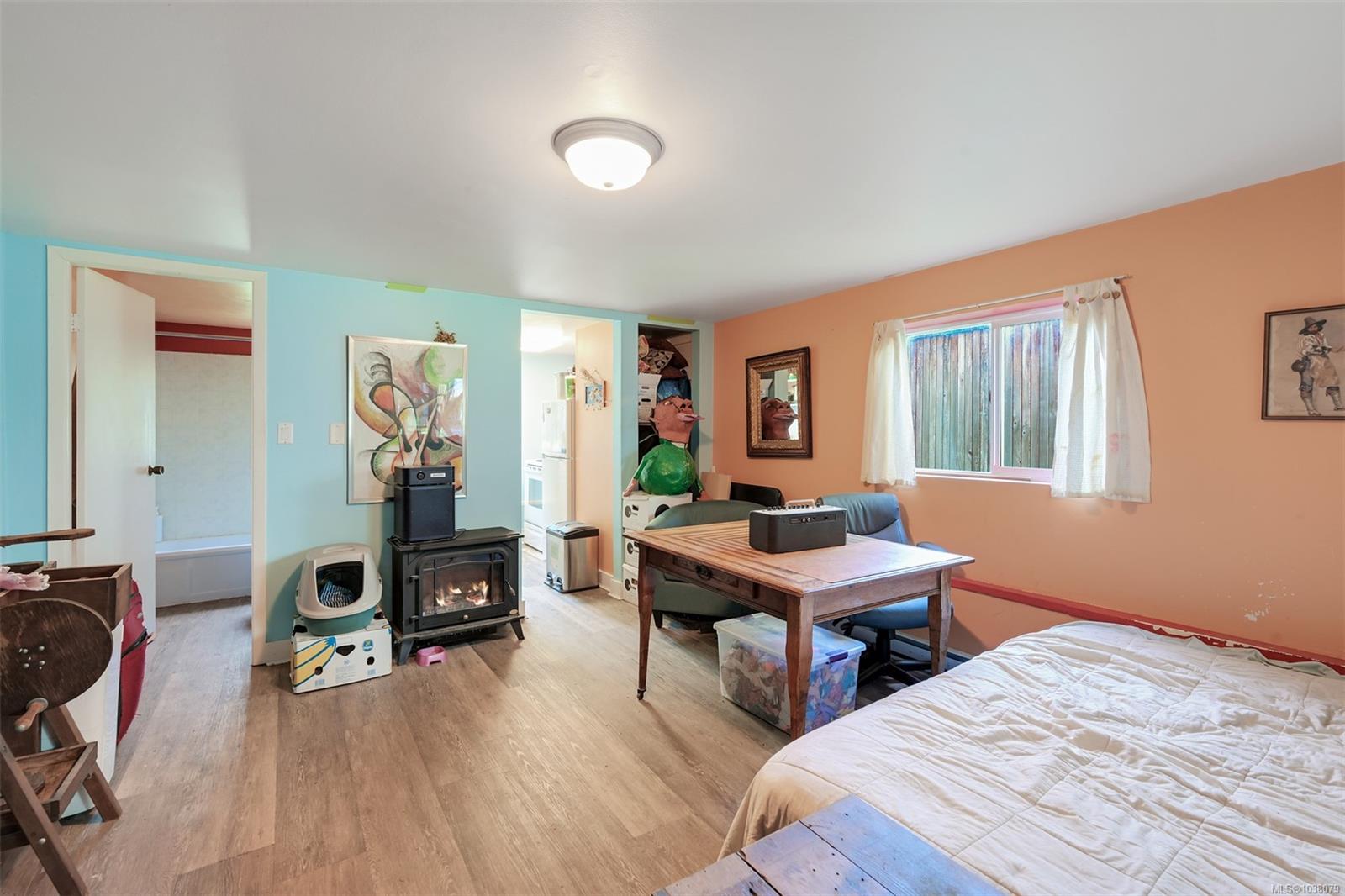 1620 Camosun St