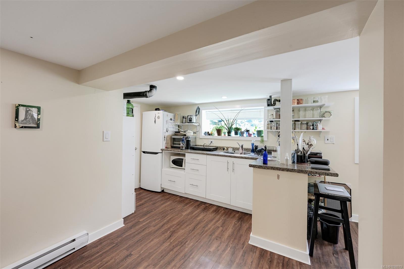1620 Camosun St