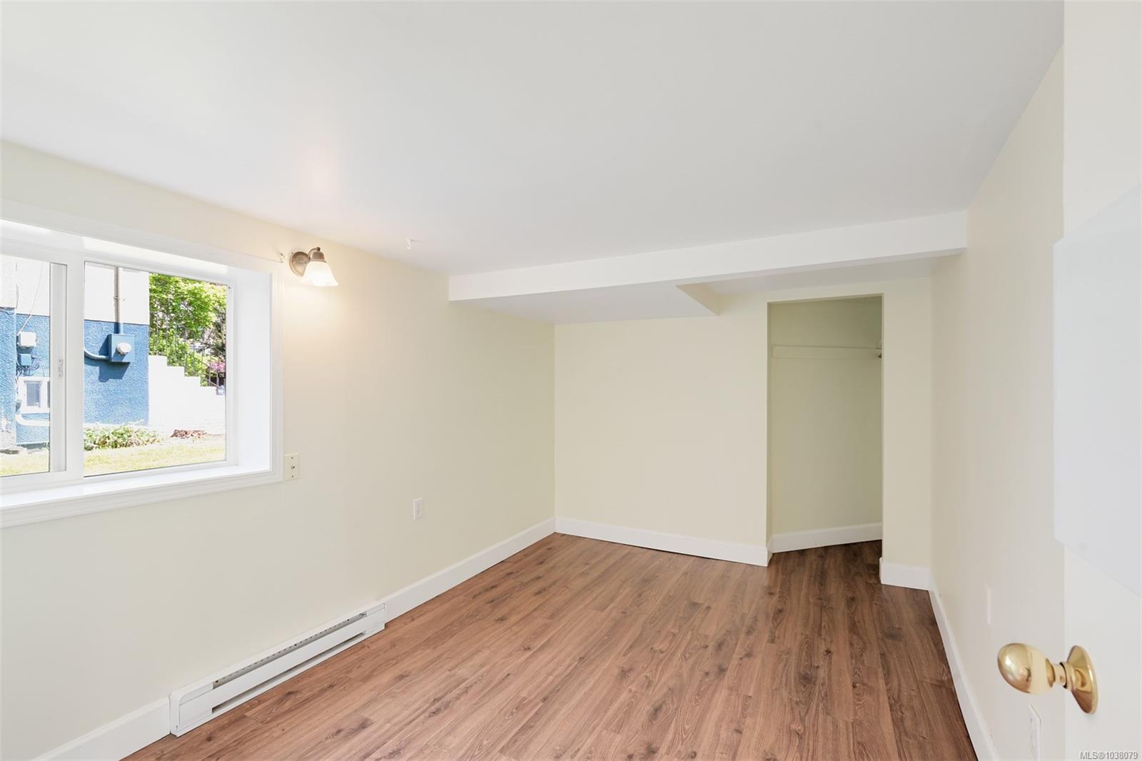 1620 Camosun St