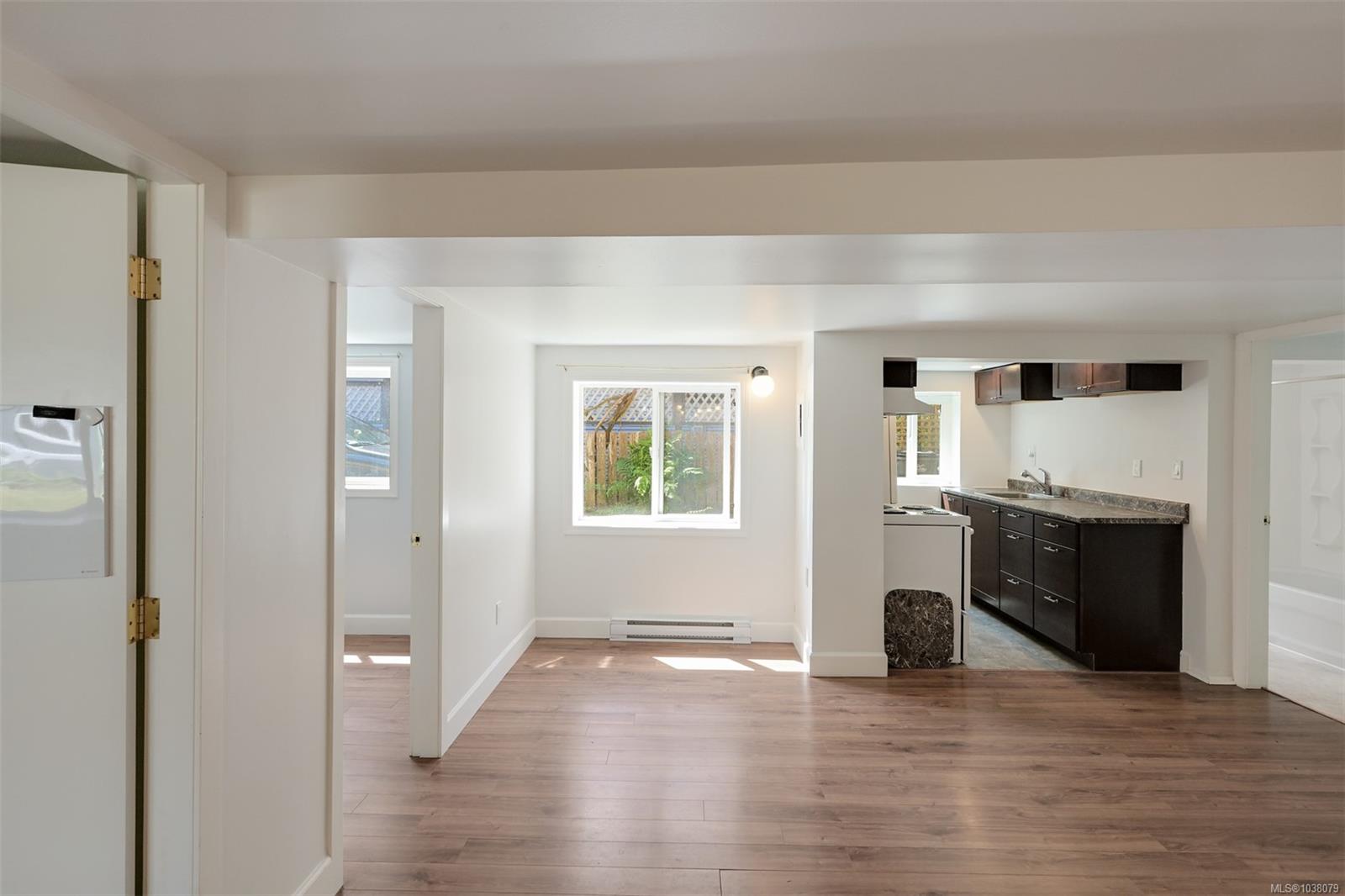 1620 Camosun St