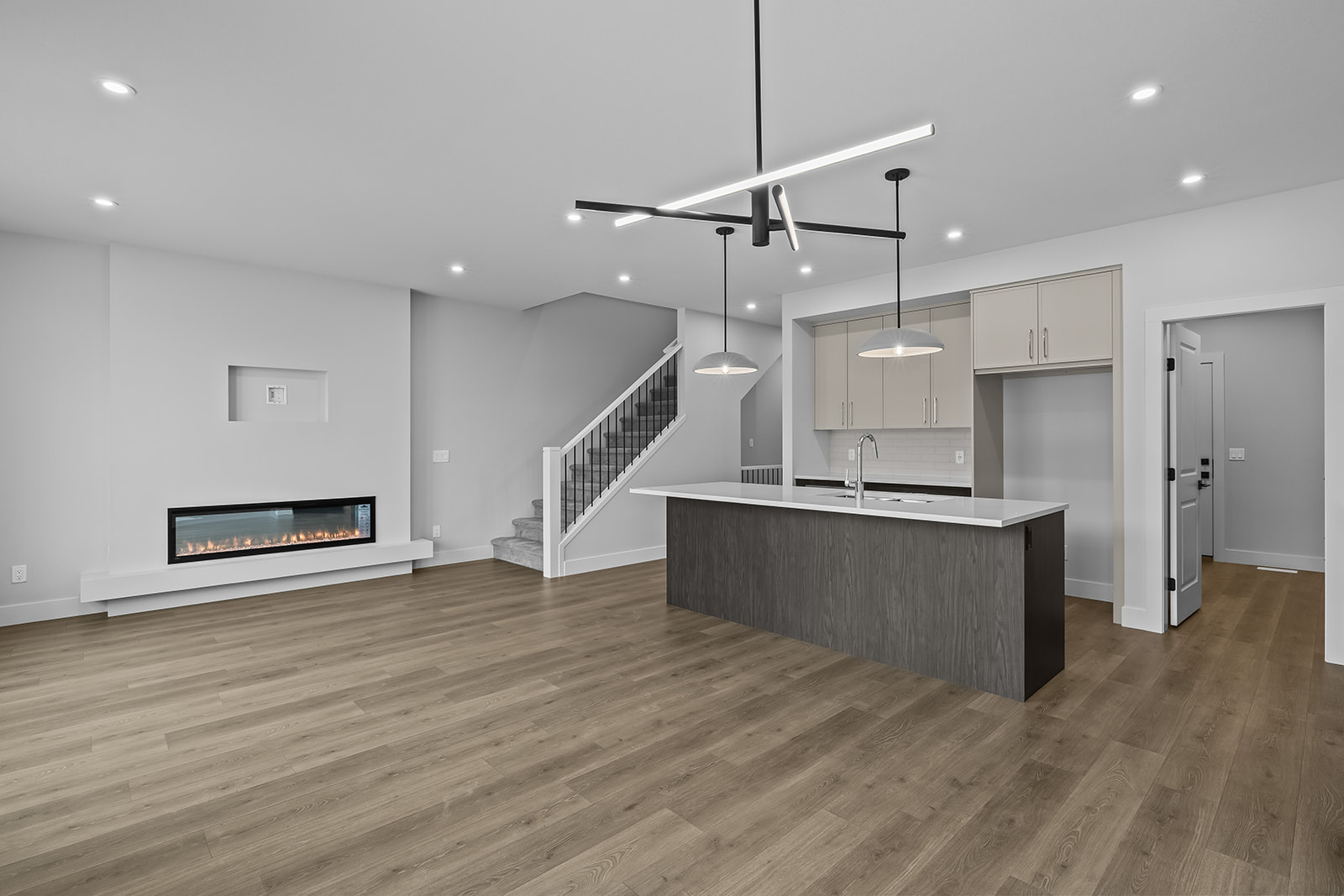 369 Arrowleaf Rise