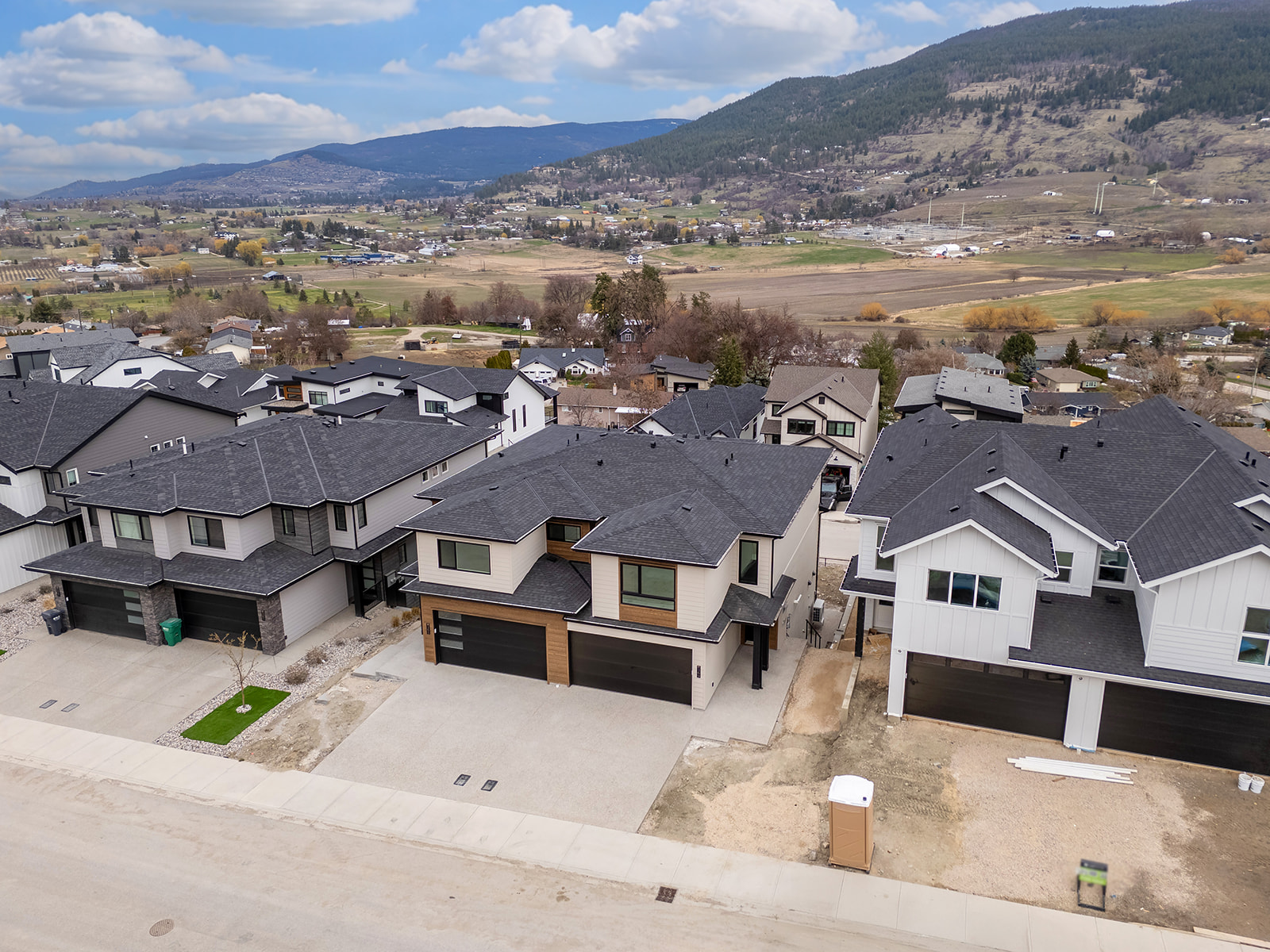 369 Arrowleaf Rise