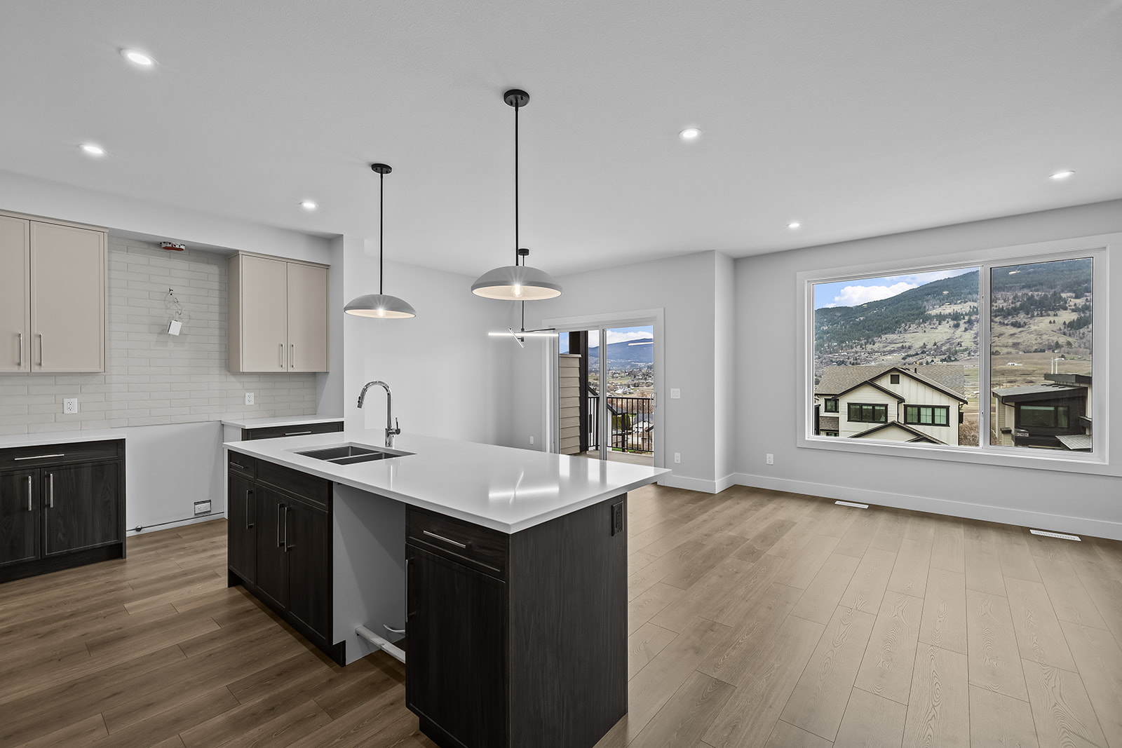 369 Arrowleaf Rise