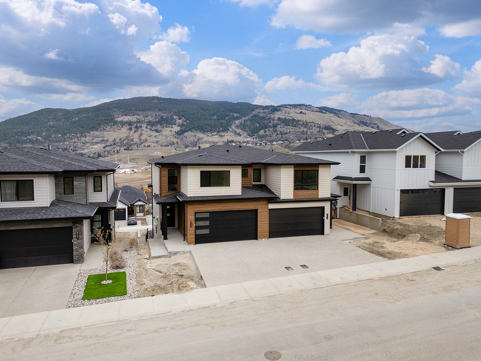 369 Arrowleaf Rise
