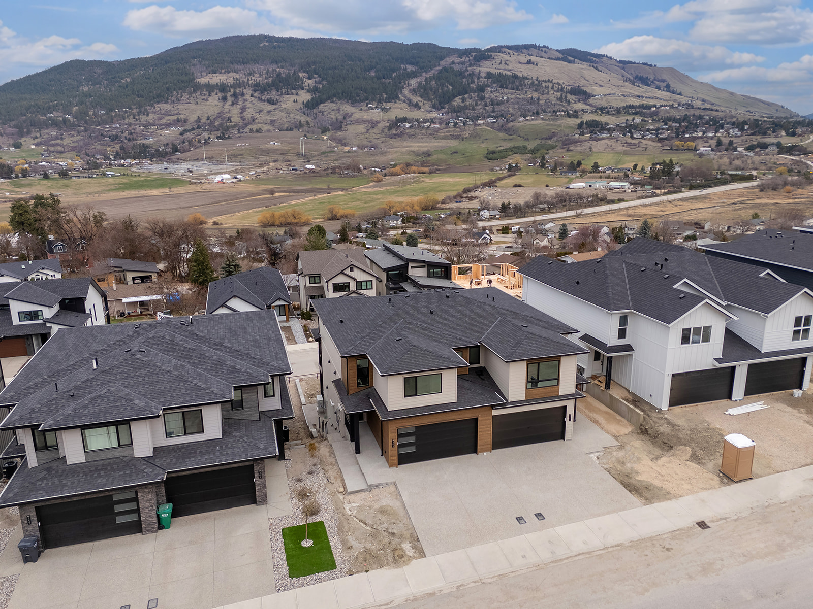 369 Arrowleaf Rise