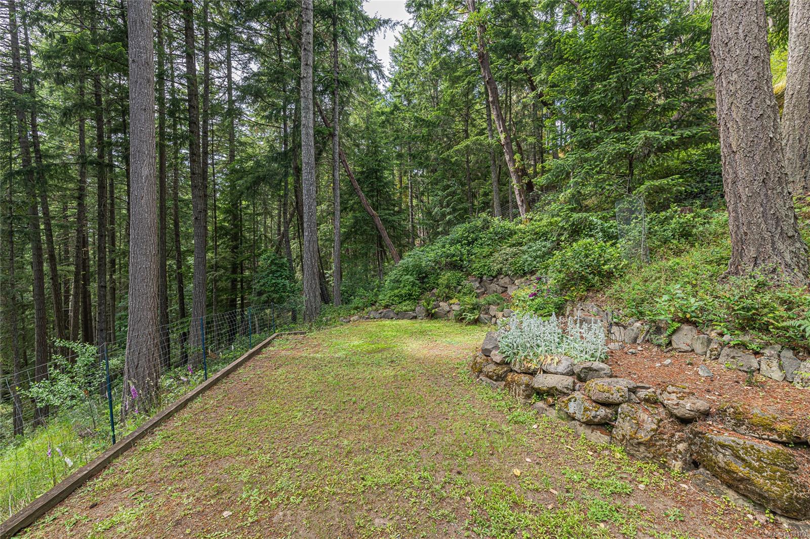 171 Lautman Dr