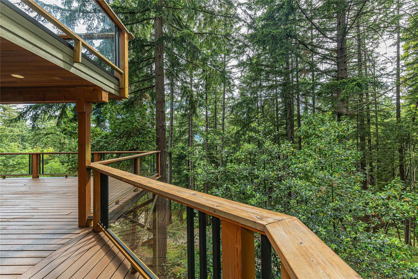 171 Lautman Dr