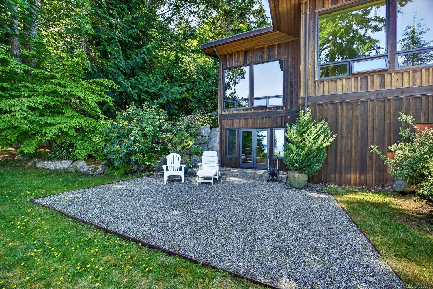 405 Roland Rd