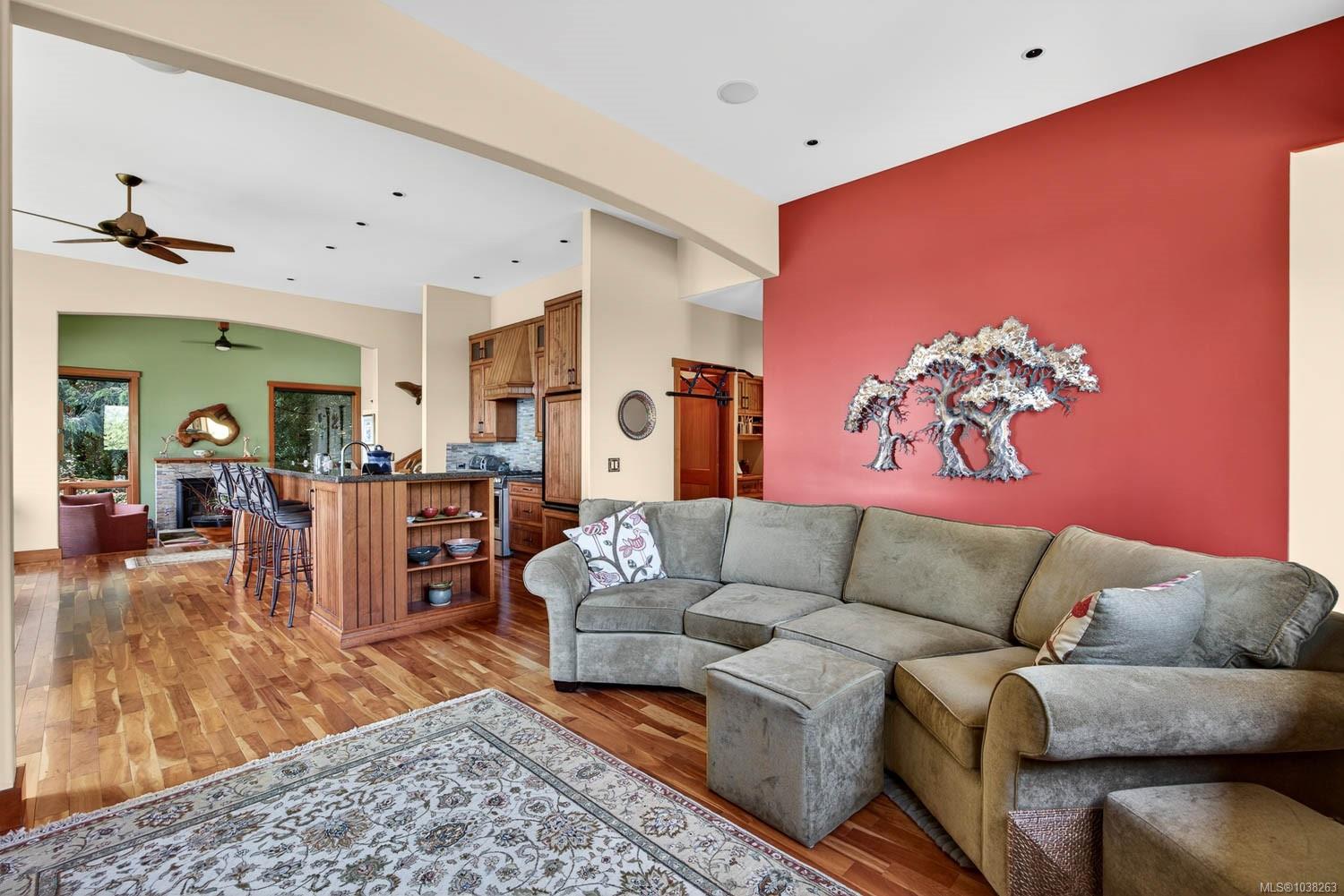 405 Roland Rd
