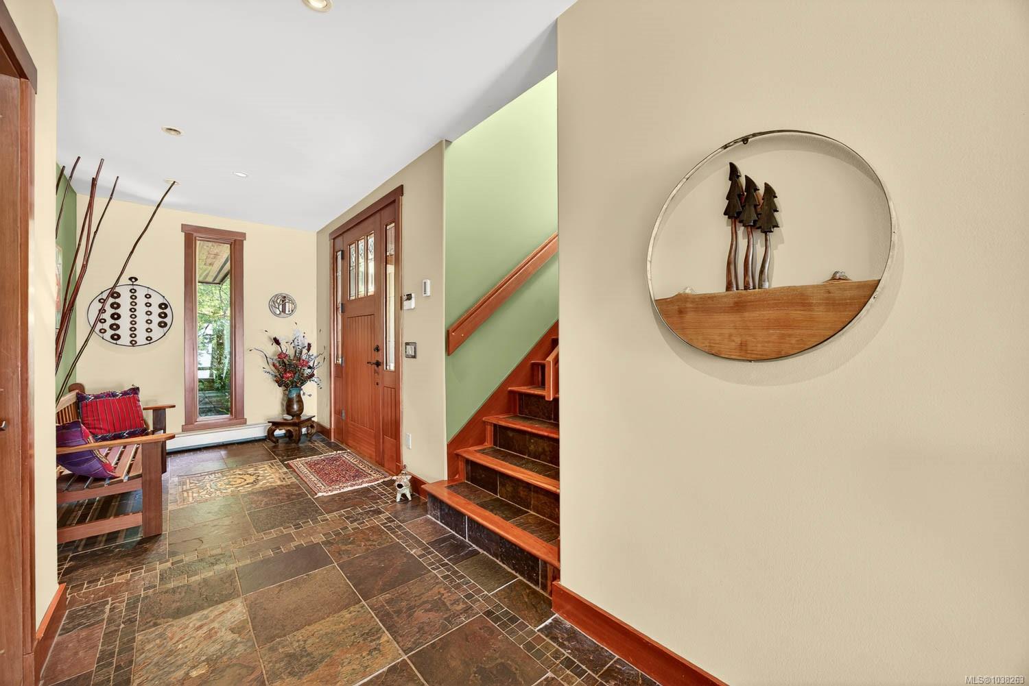 405 Roland Rd