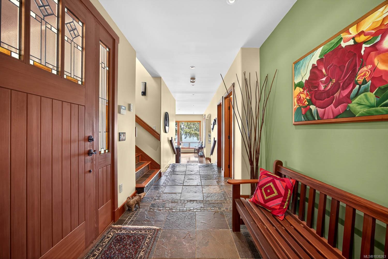 405 Roland Rd