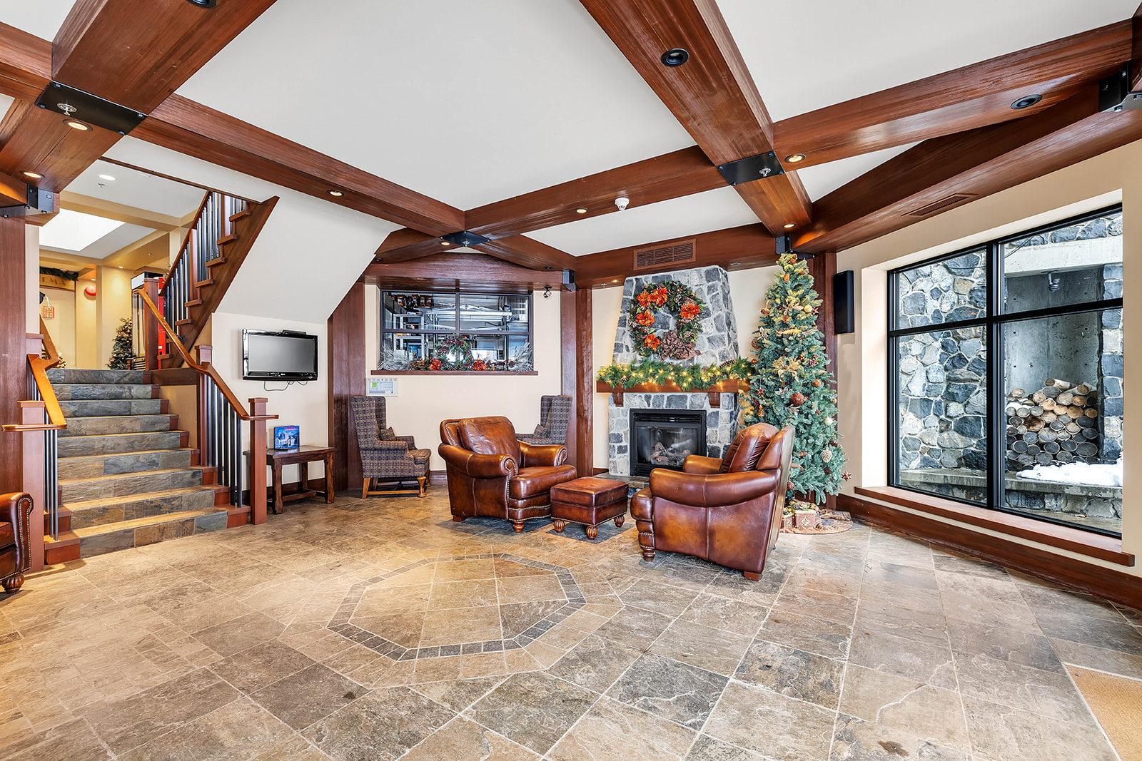 5300B Big White Road 305
