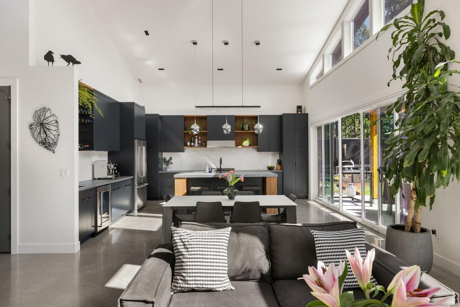 593 Downey Rd