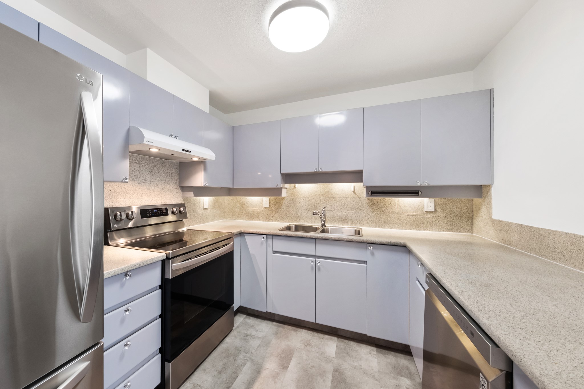 3157 Casorso Road 101