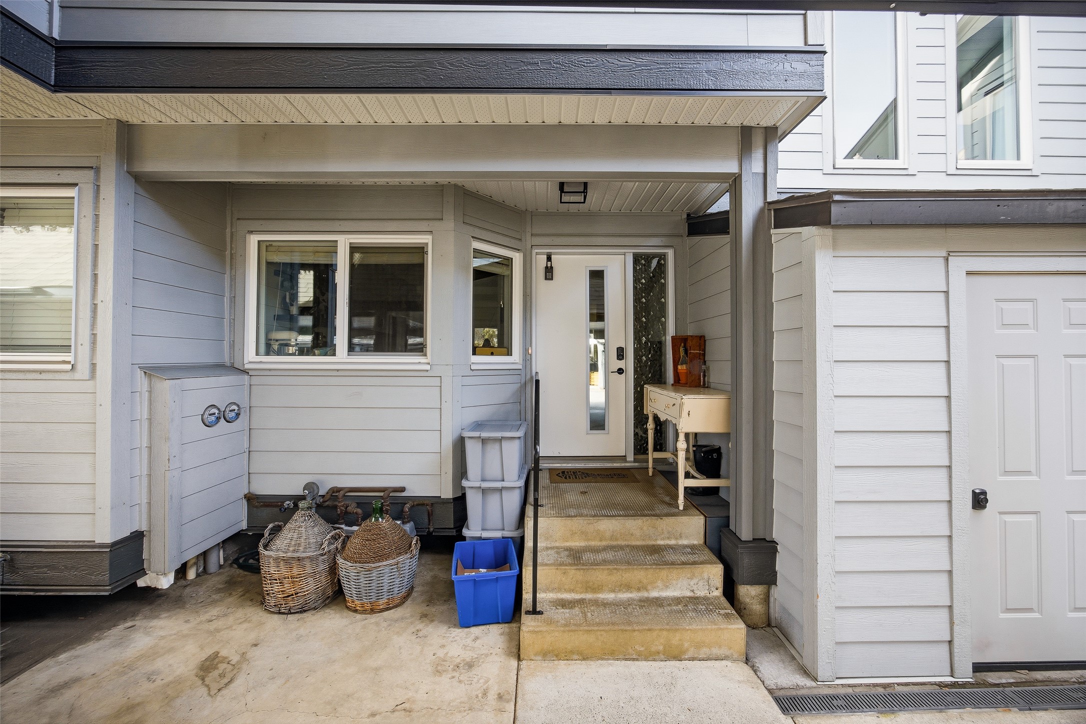 2125 Burtch Road 210