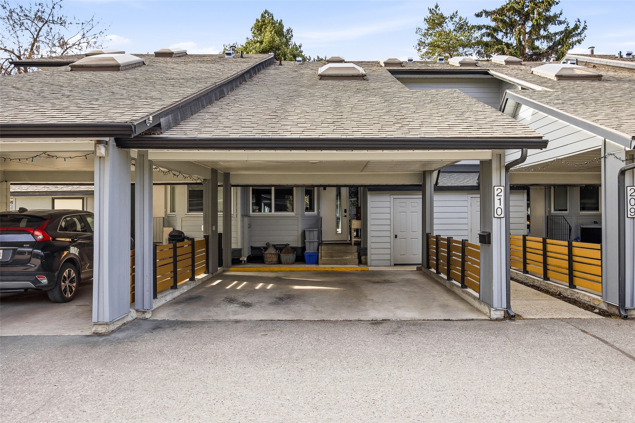 2125 Burtch Road 210