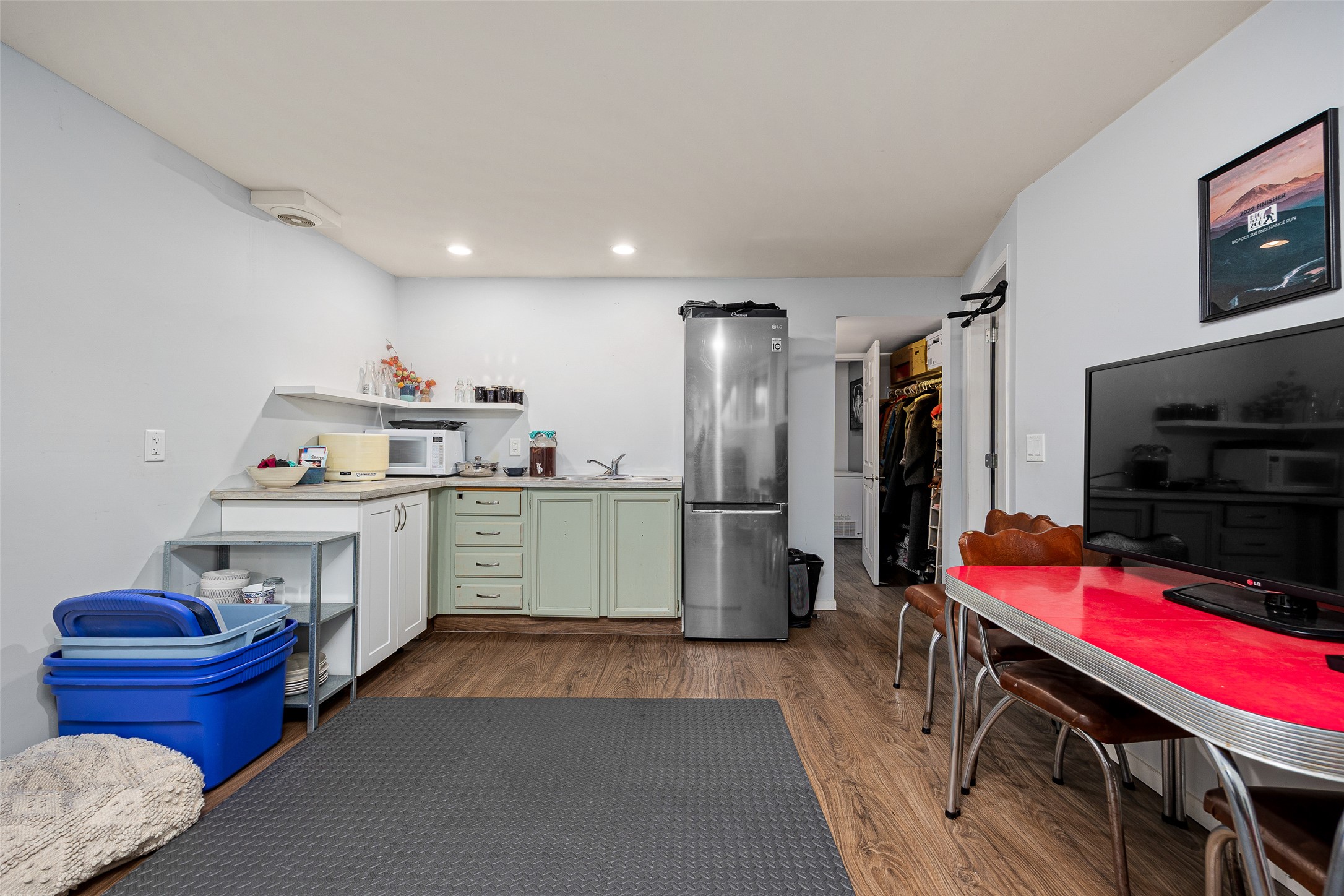 2125 Burtch Road 210