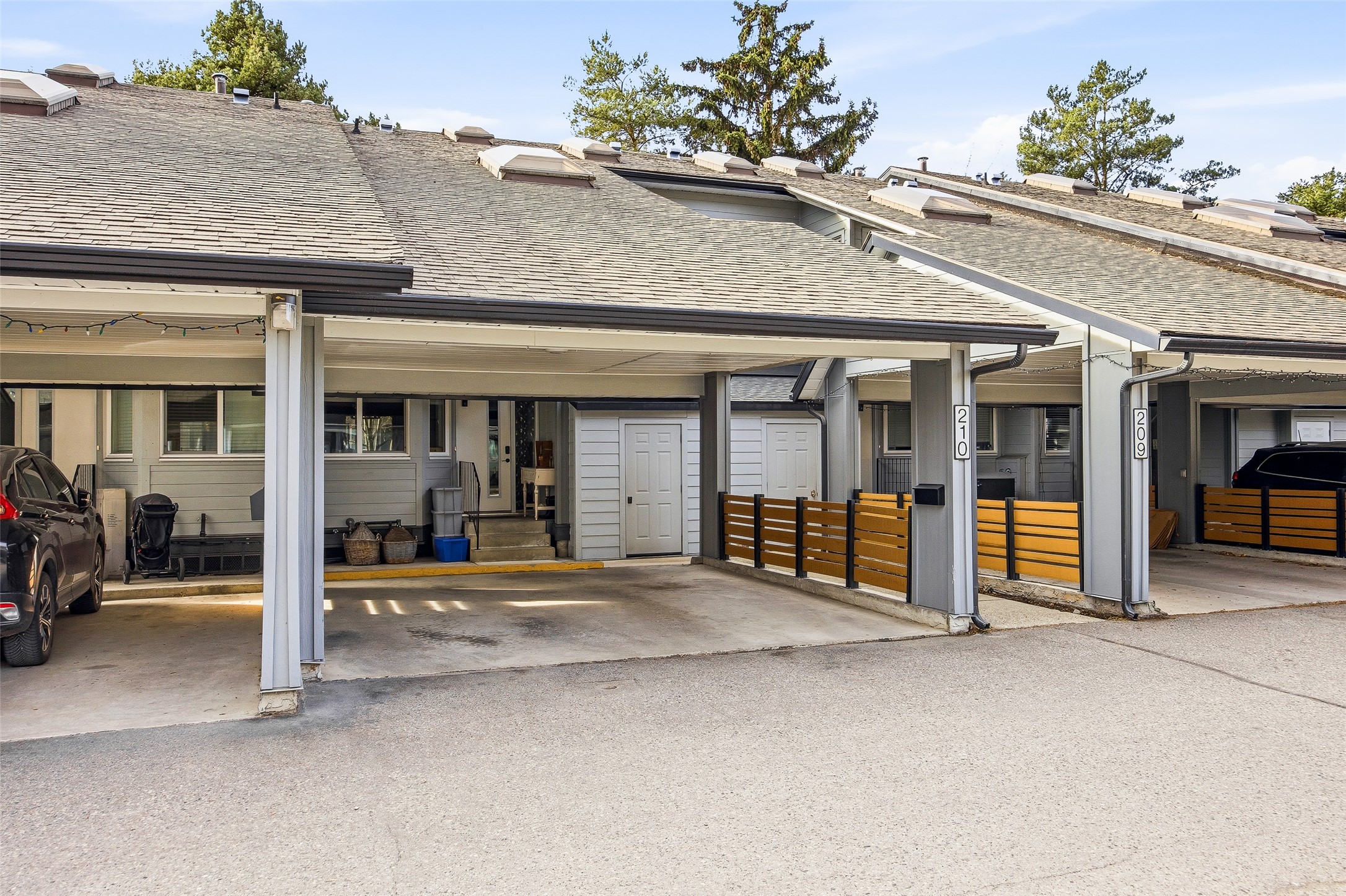 2125 Burtch Road 210