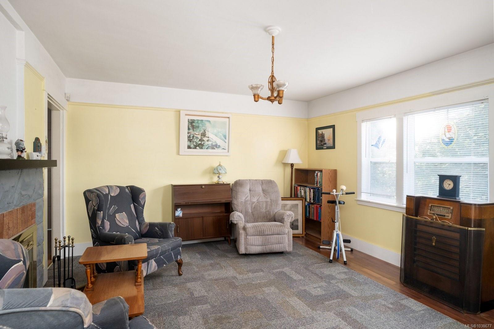 1183-1193 Hillgrove Rd