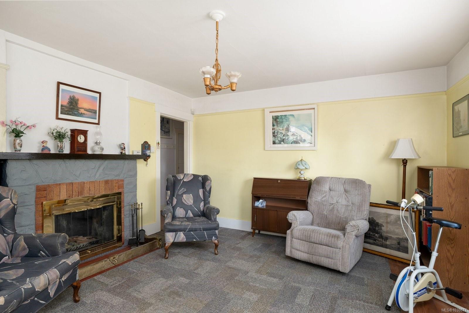 1183-1193 Hillgrove Rd